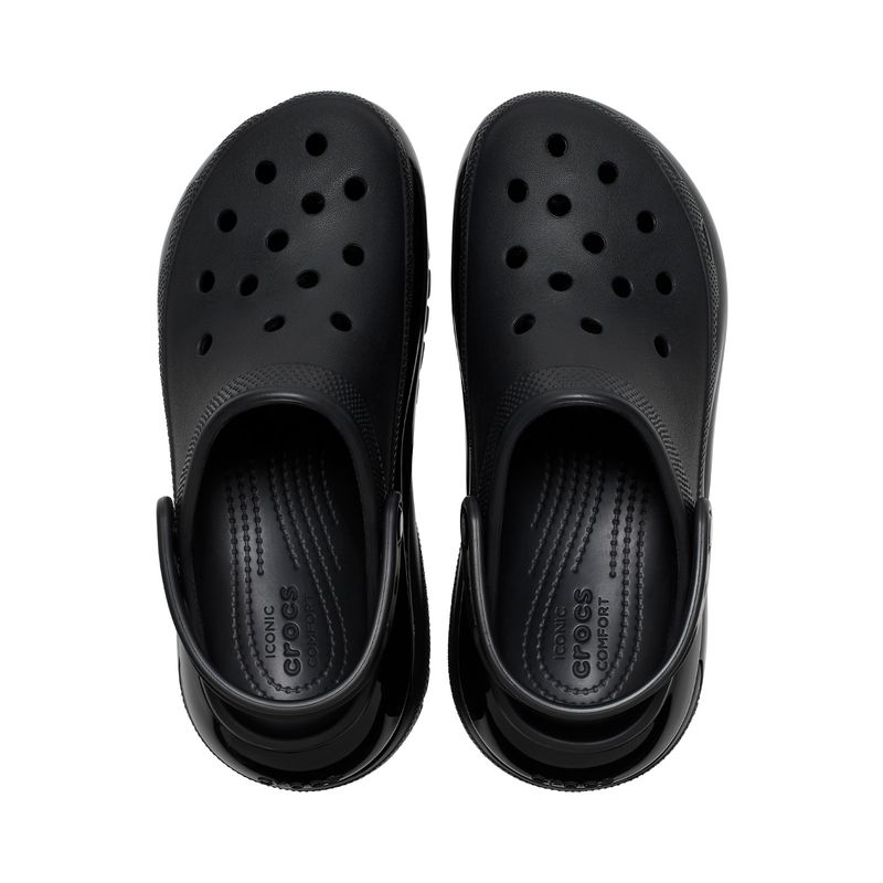 Zueco-Mega-Crush-Negro-Crocs