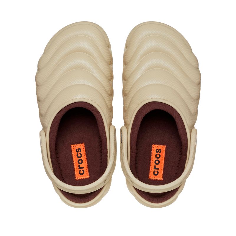 Zueco-Unisex-Lined-Overpuff-Beige-Crocs
