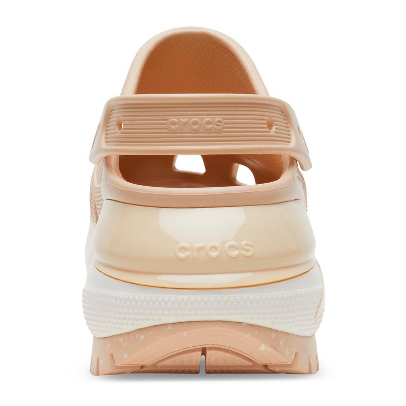 Zueco Unisex Mega Crush Beige Crocs