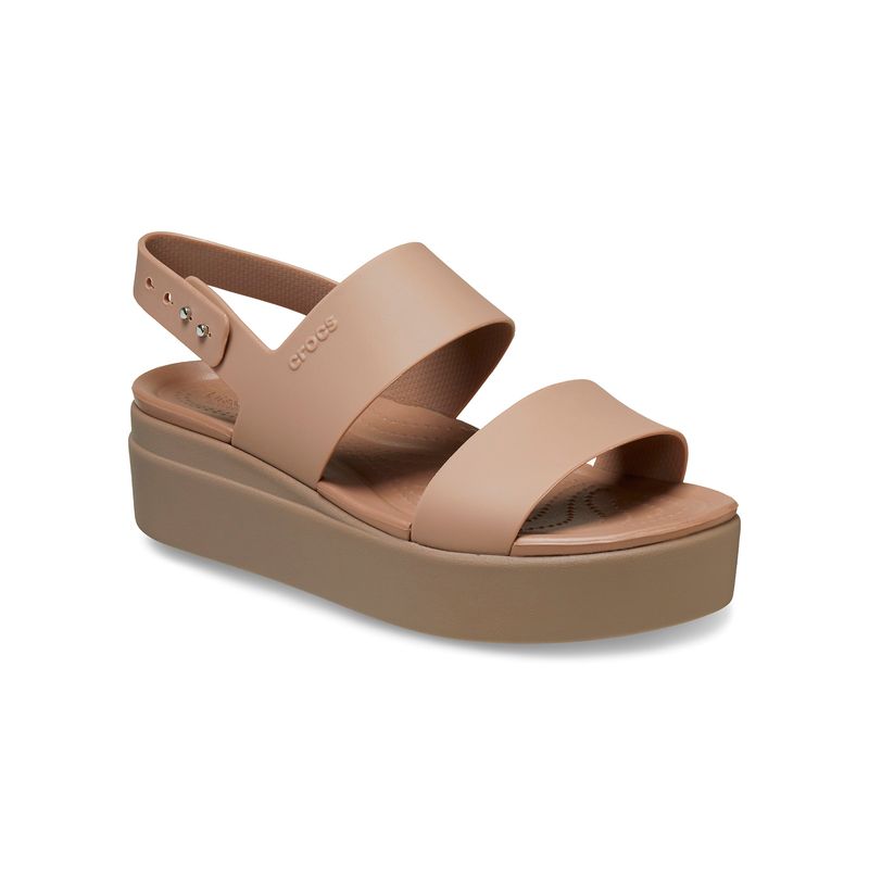 Sandalia Mujer Brooklyn Low Café Crocs
