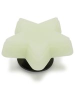 Jibbitz-Estrella-Luminosa-En-Oscuridad-Blanco-Crocs