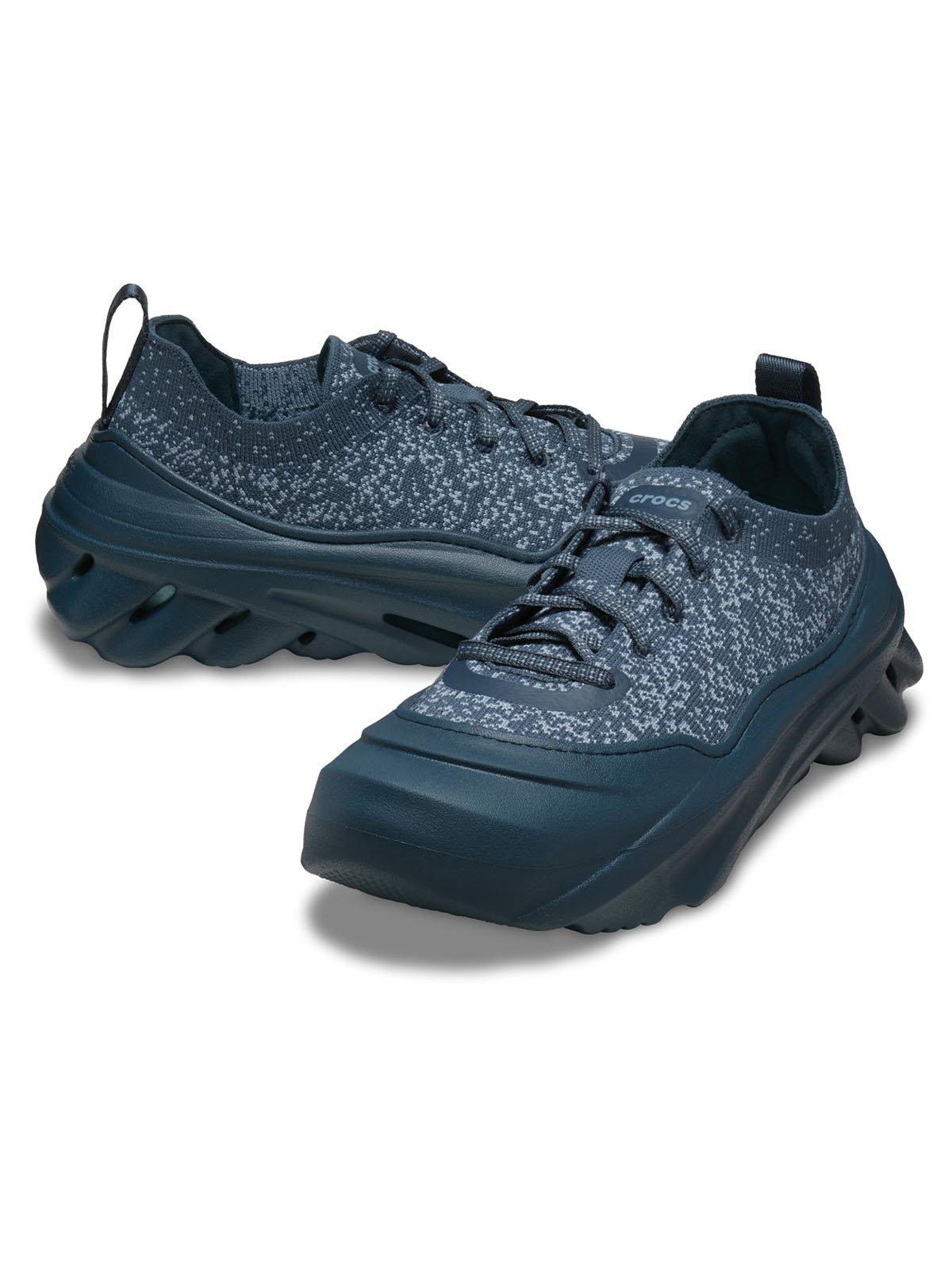 Zapatilla Unisex Echo Surge NFAM Azul Crocs