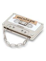 Jibbitz-Cassette-Con-Cadena-Mixtape-Blanco-Crocs