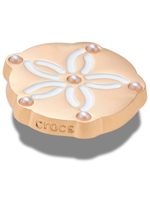 Jibbitz-Flor-Dorado-Crocs
