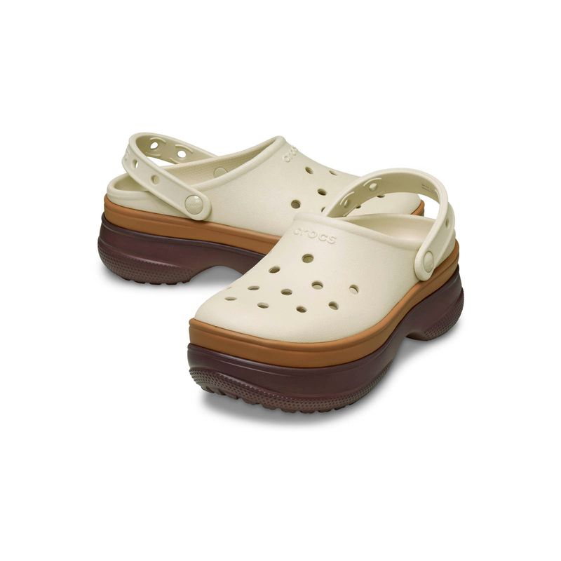 Zueco Unisex Classic Stacked Clog Café Claro Crocs