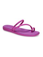 Sandalia-Mujer-Miami-Toe-Loop-Sandal-Morado-Crocs