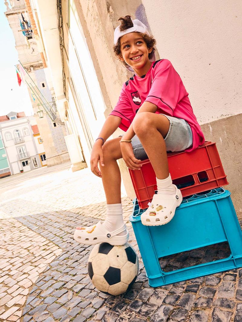 Zueco-Niños-Grandes-Classic-Clog-K-Blanco-Crocs