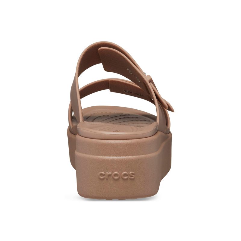 Sandalia Mujer Plataforma Brooklyn Buckle Café Crocs