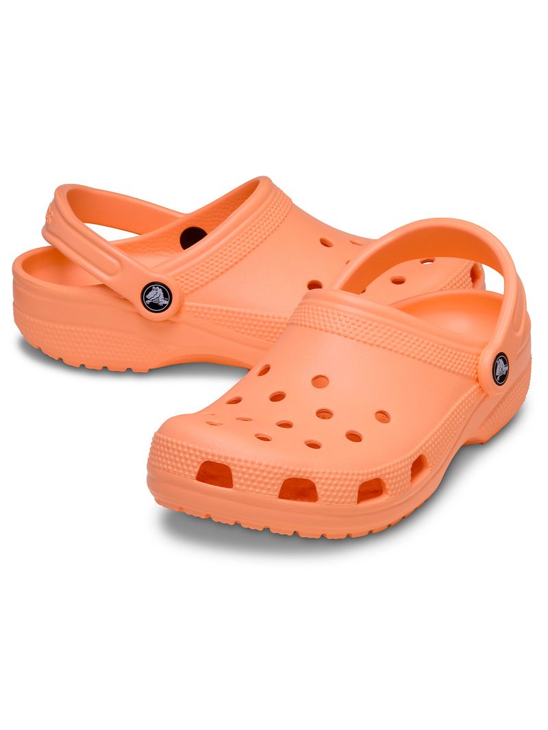 Zueco-Unisex-Classic-Clog-Naranjo-Crocs