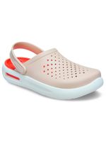 Zueco-Unisex-Inmotion-Clog-Rosado-Crocs