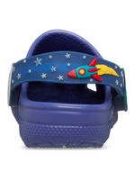 Zueco-Niños-Pequeños-Classic-Clog-Con-Luces-Azul-Crocs