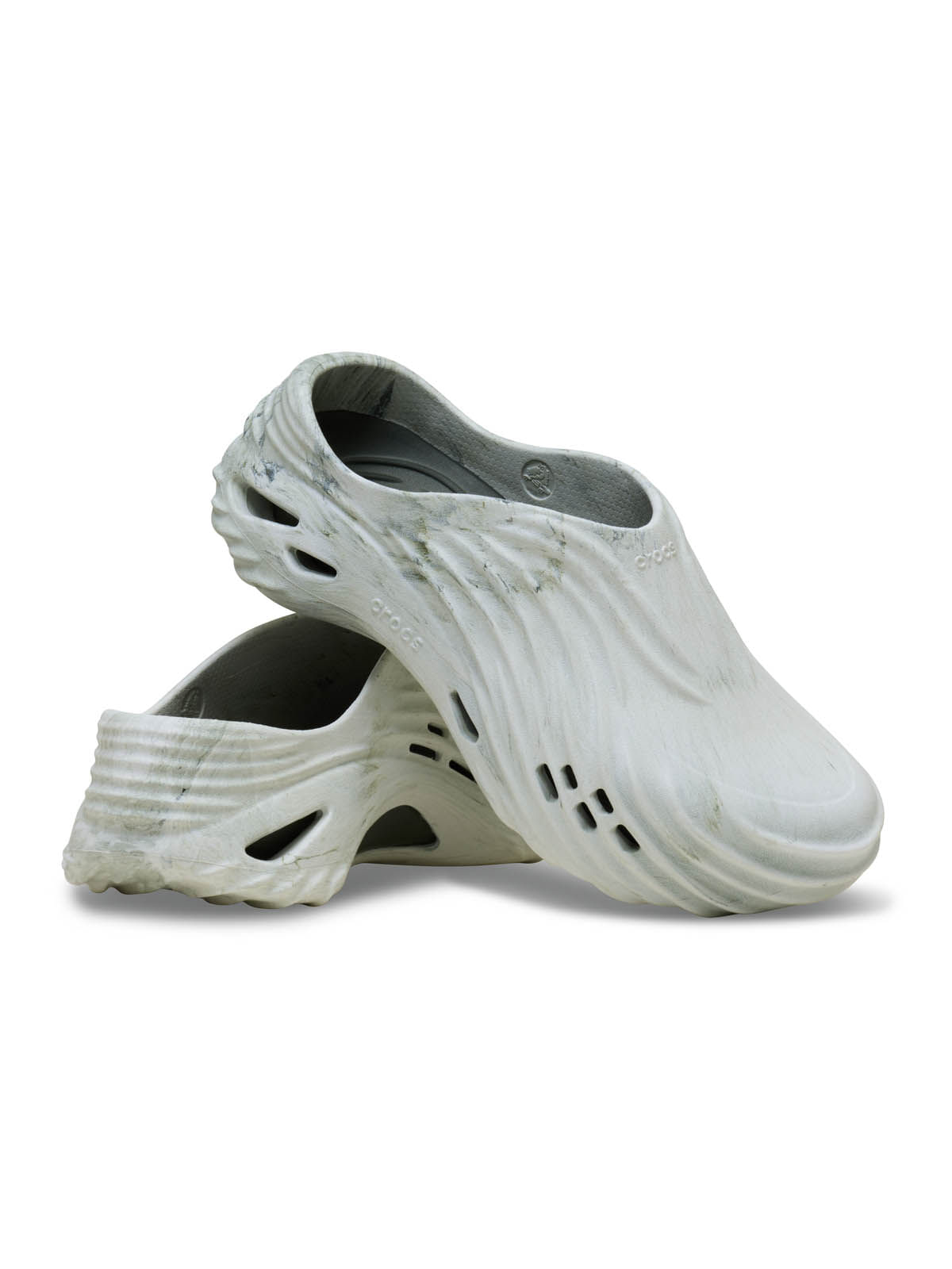 Zueco Unisex Echo Wave Tie Dye Blanco Crocs-Crocs - Crocs Chile