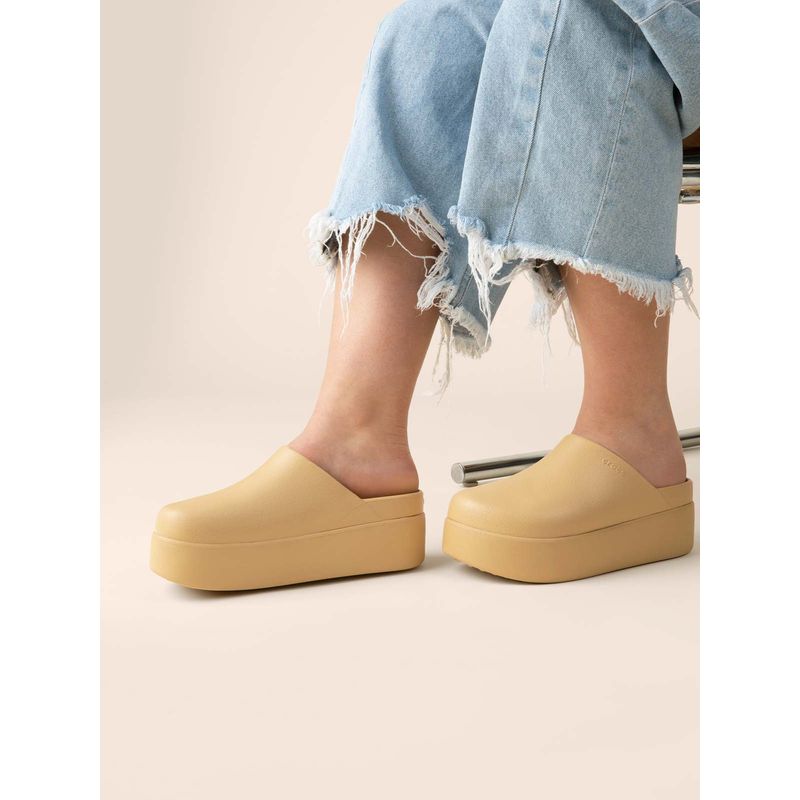 Zueco-Plataforma-Mujer-Dylan-Clog-Cafe-Crocs