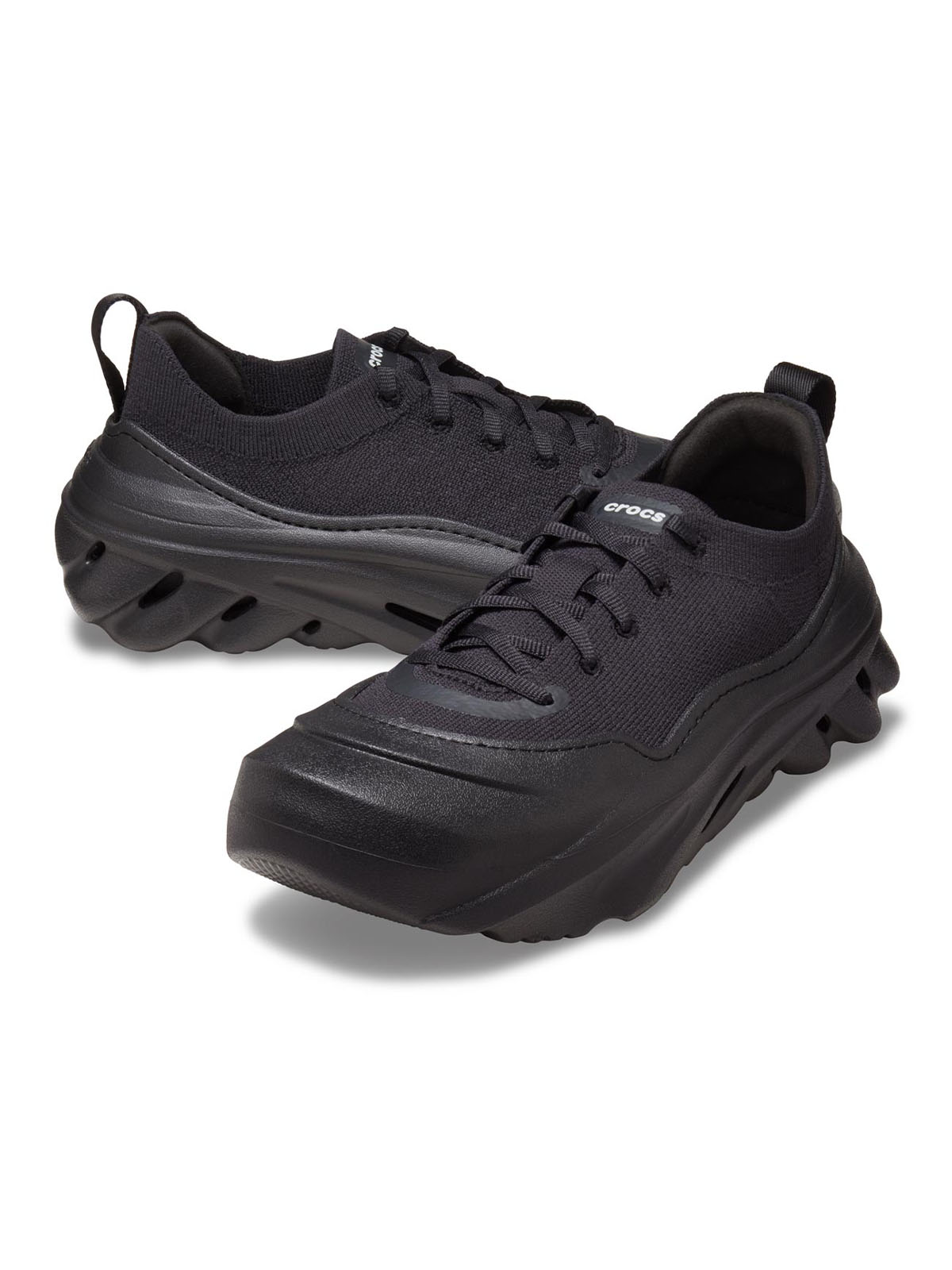 Zapatilla Unisex Echo Surge Negro Crocs