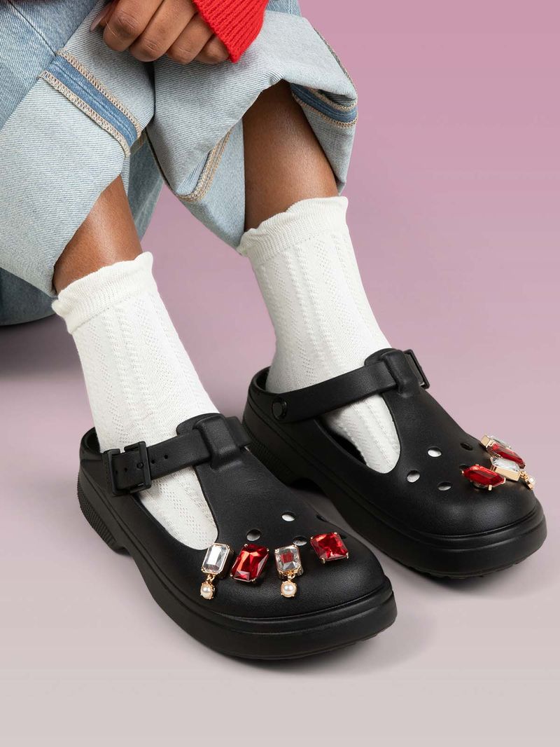 Zueco-Mary-Jane-Unisex-Classic-Negro-Crocs
