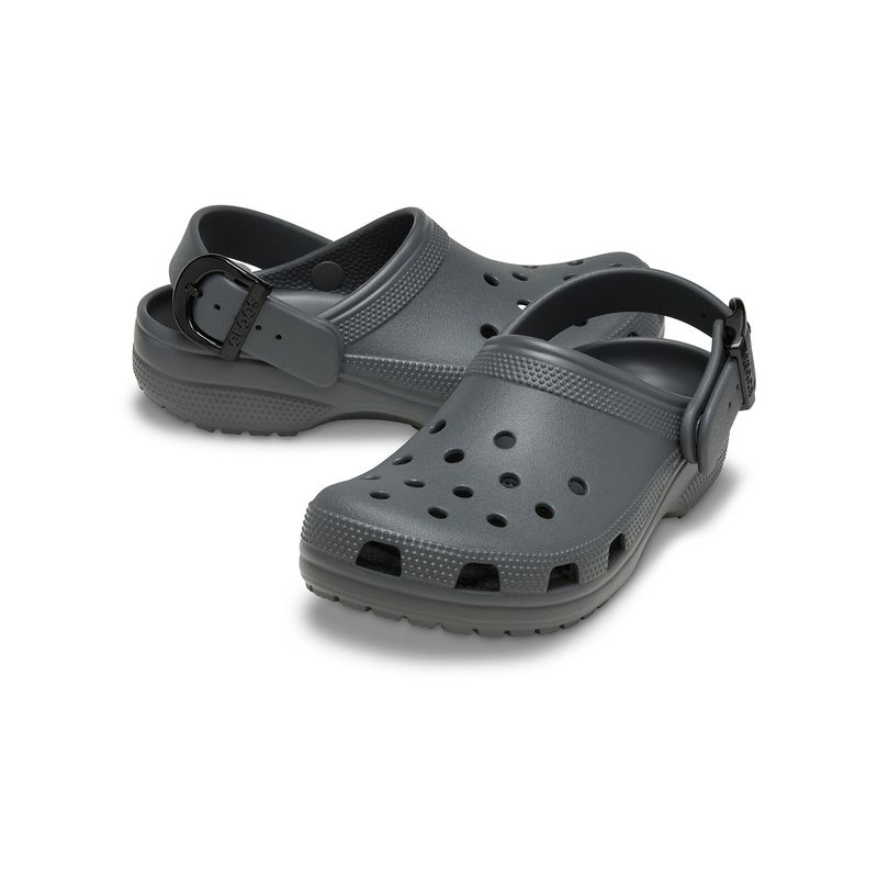 Zueco-Unisex-Classic-Buckle-Clog-Gris-Oscuro-Crocs