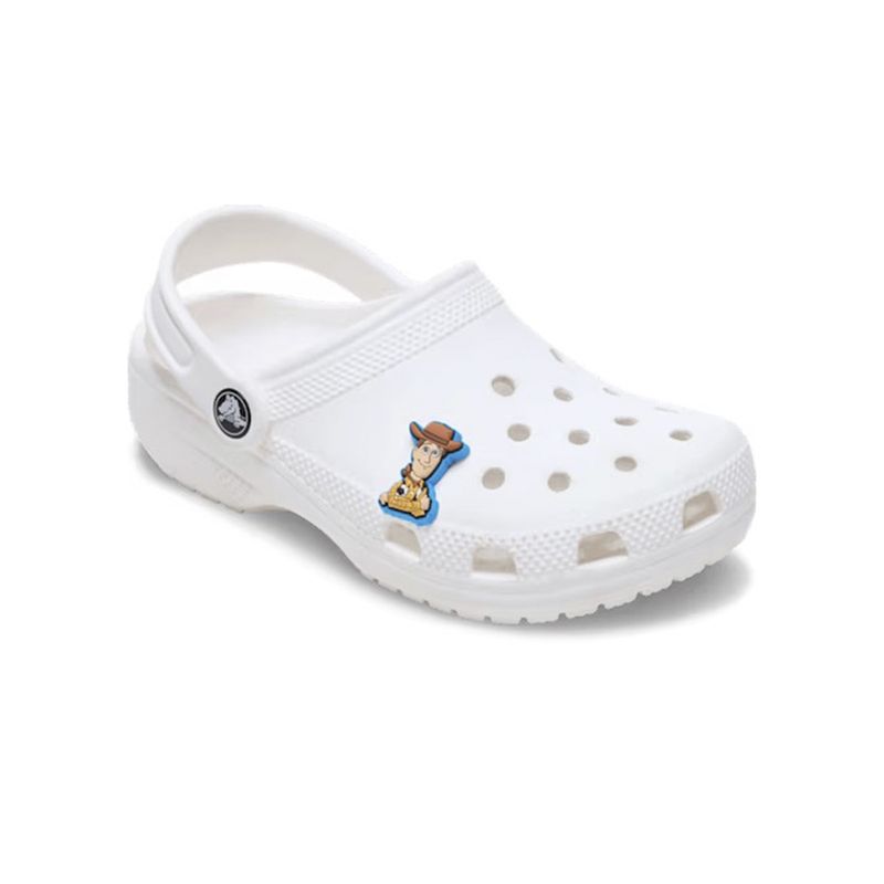 Jibbitz-Toy-Story-Woody-Multicolor-Crocs